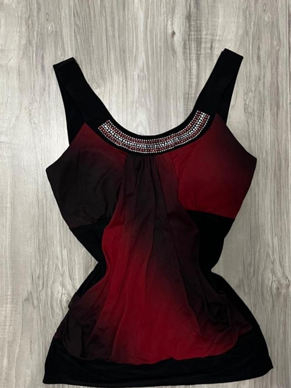 Sleeveless Red Ombre Beaded Neckline Women’s Dress